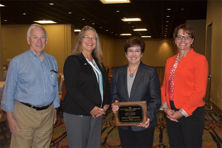 Linda Jackson honored with statewide judges association award - FORT ...